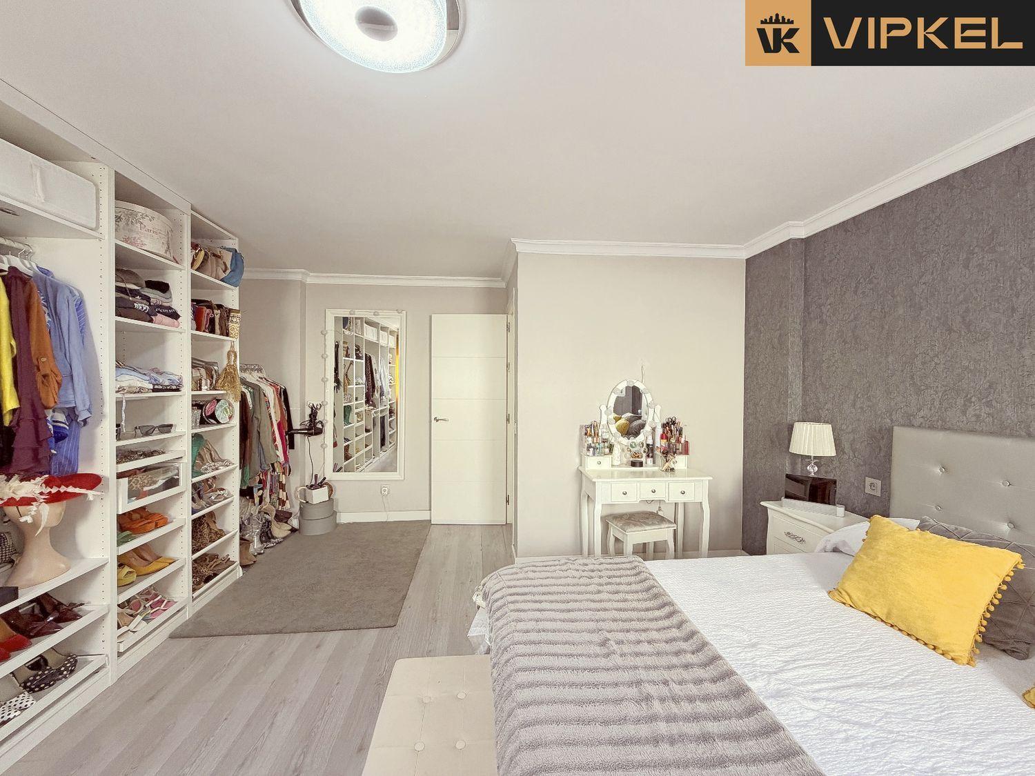 Duplex for Sale in Puerto Real