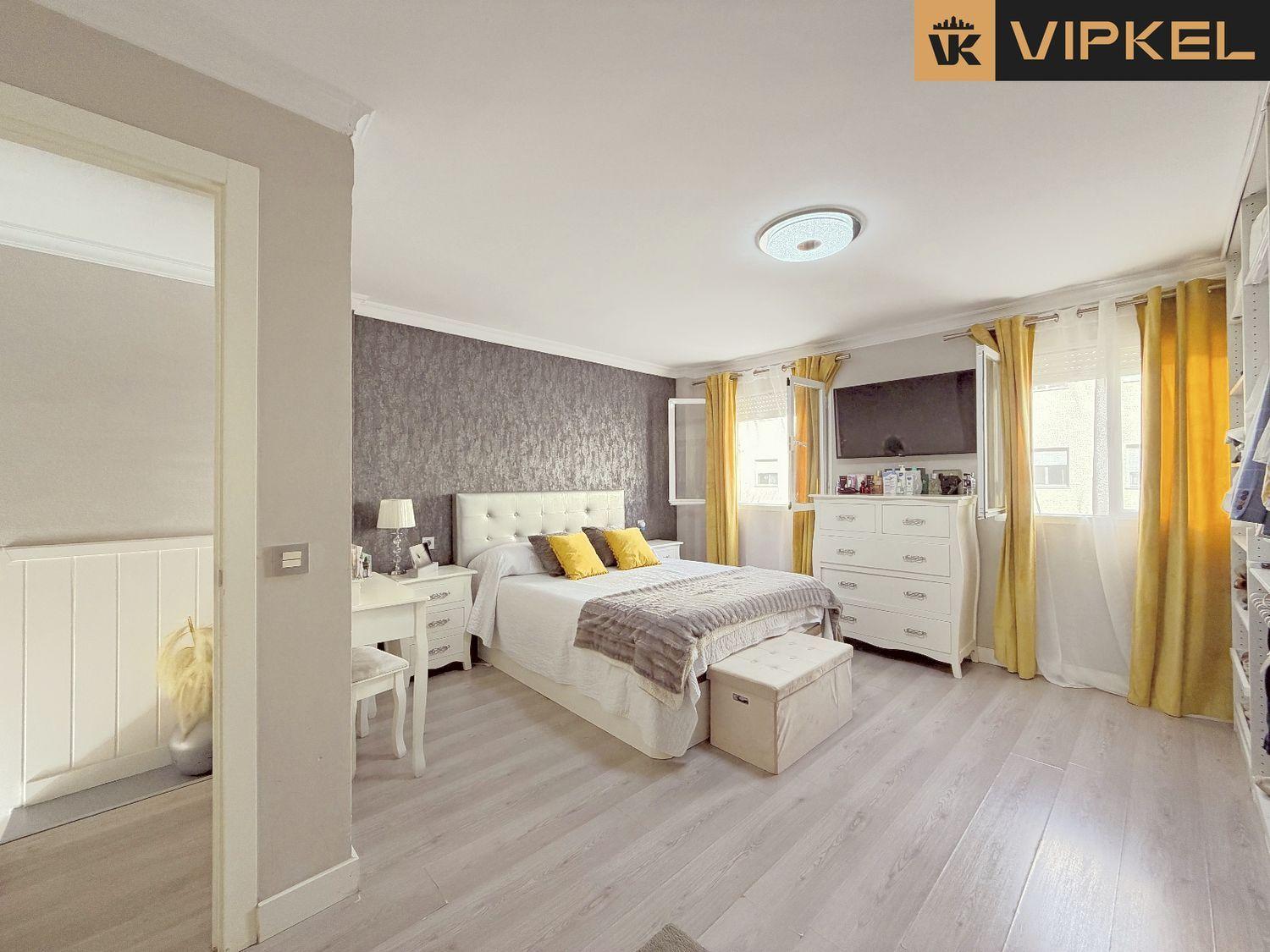 Duplex for Sale in Puerto Real