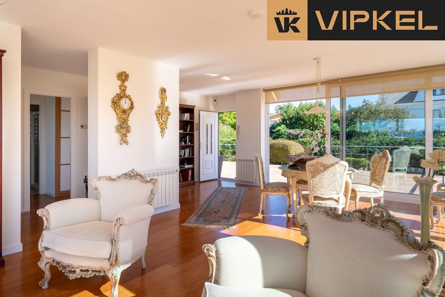 Casa en Venta en Oleiros