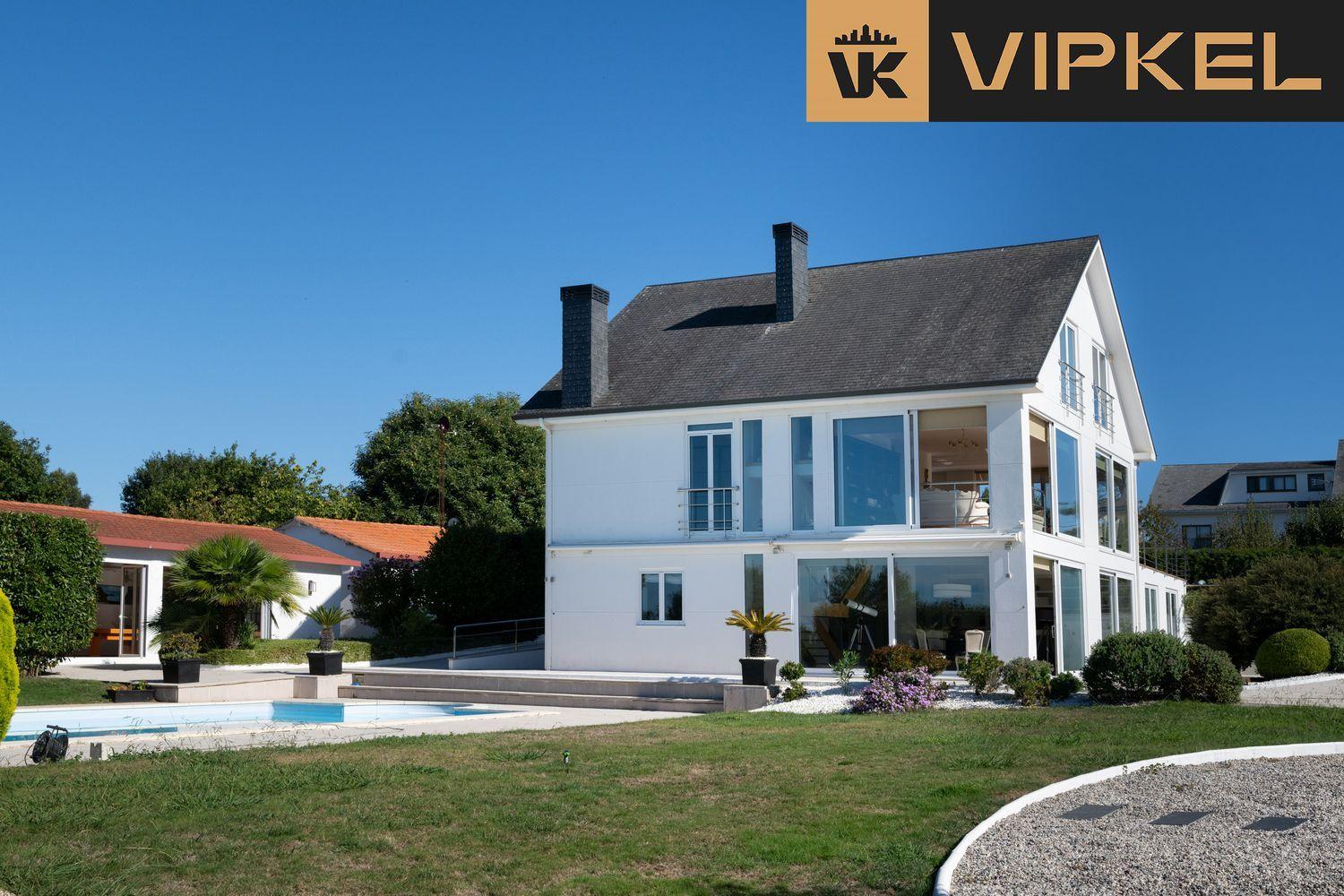 Casa en Venta en Oleiros