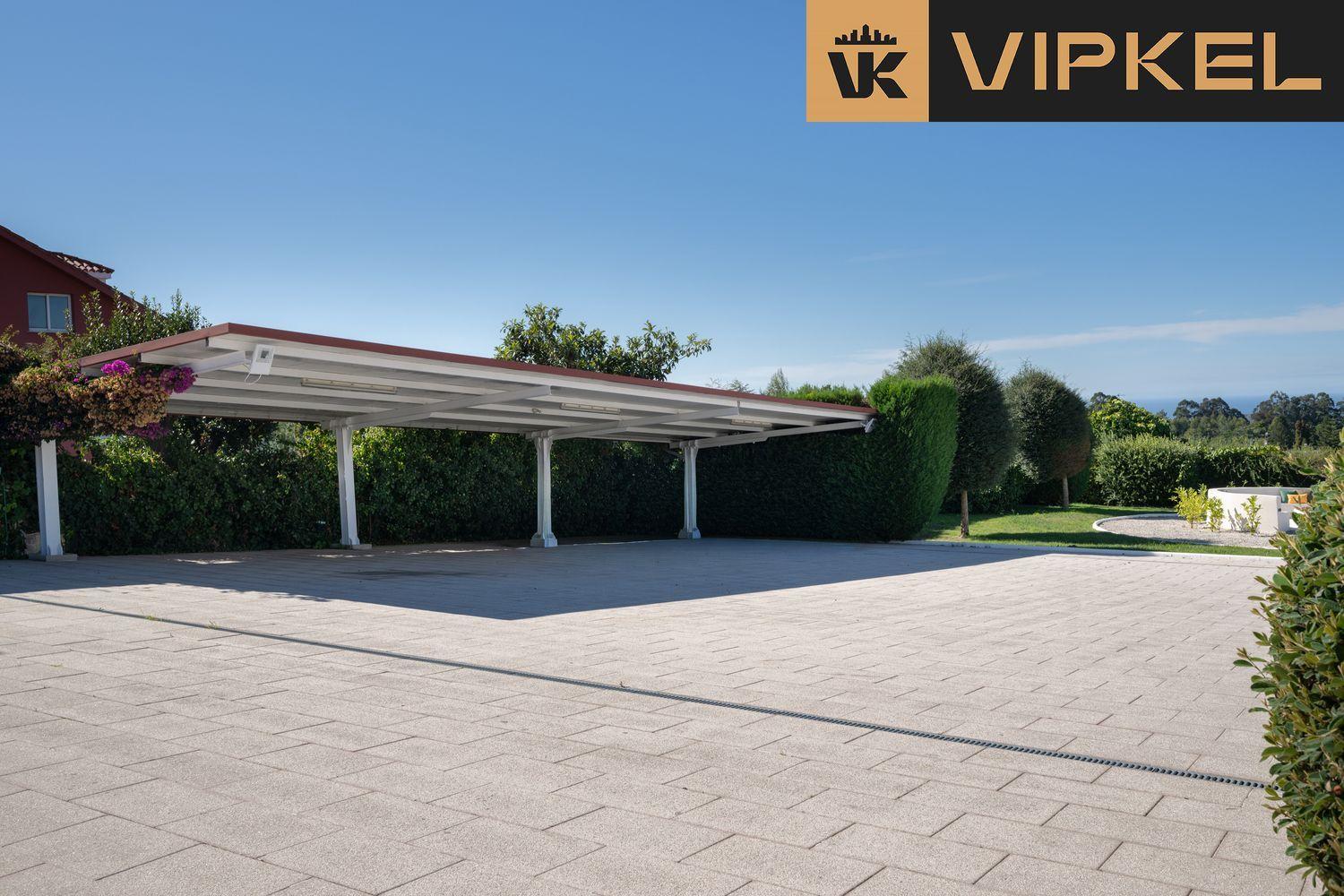 Casa en Venta en Oleiros