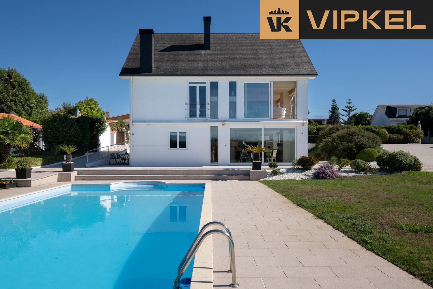 Casa en Venta en Oleiros