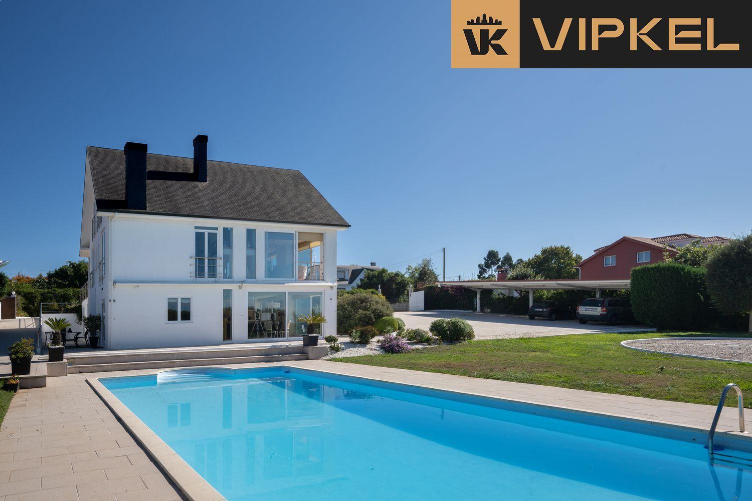 Casa en Venta en Oleiros