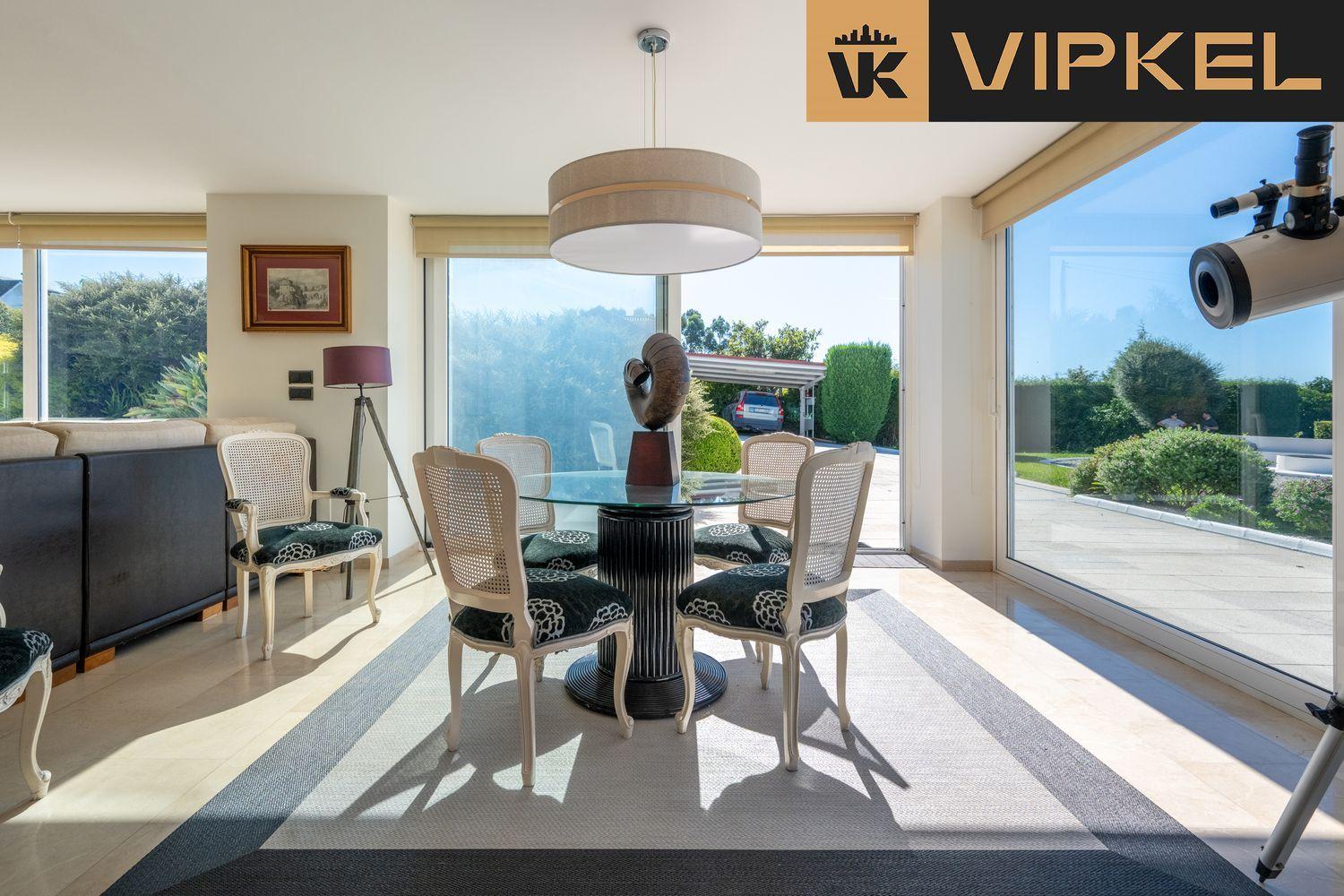 Casa en Venta en Oleiros