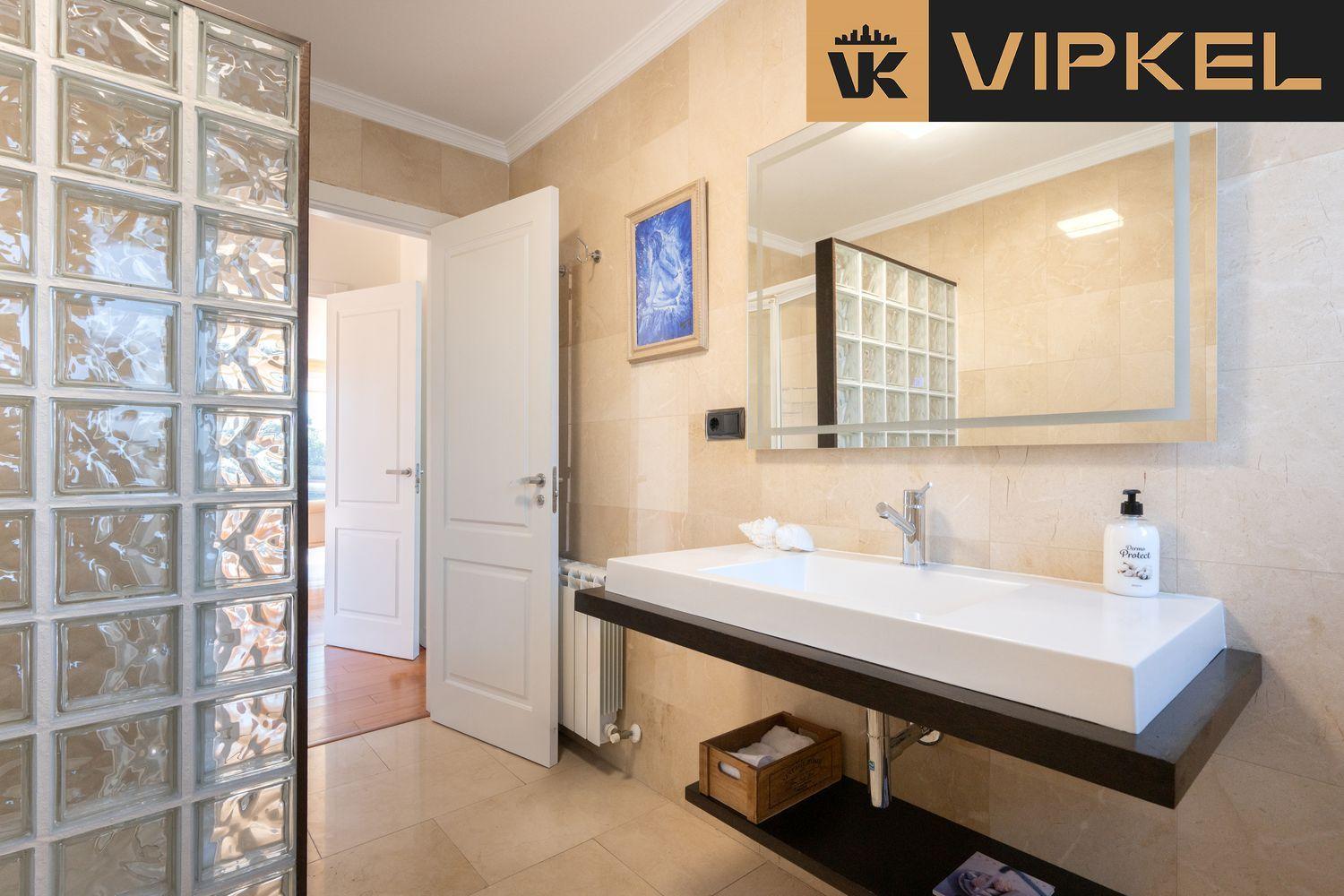 Casa en Venta en Oleiros