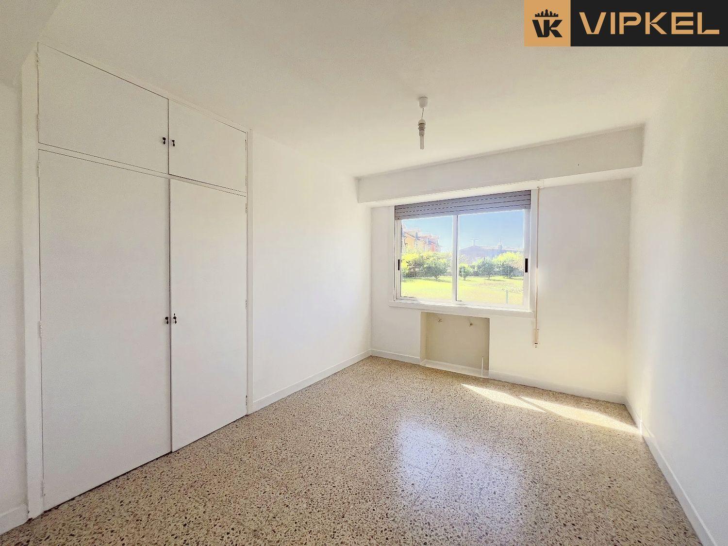 Piso en Venta en Oleiros