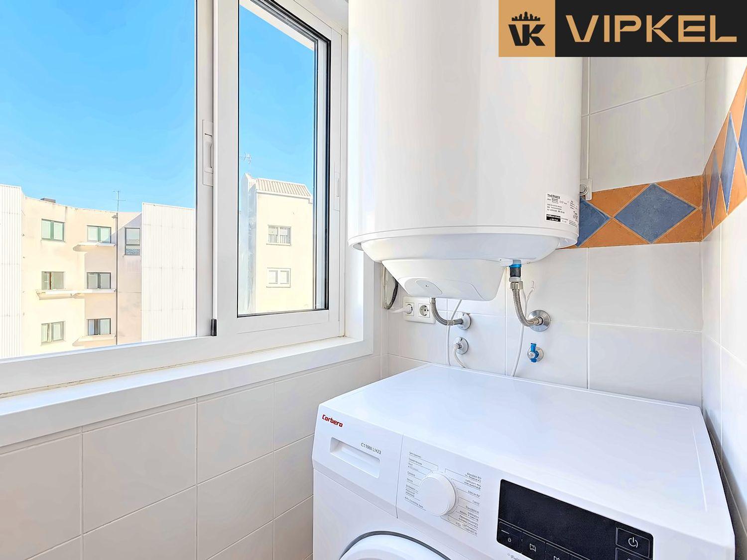 Flat for Sale in La Coruña
