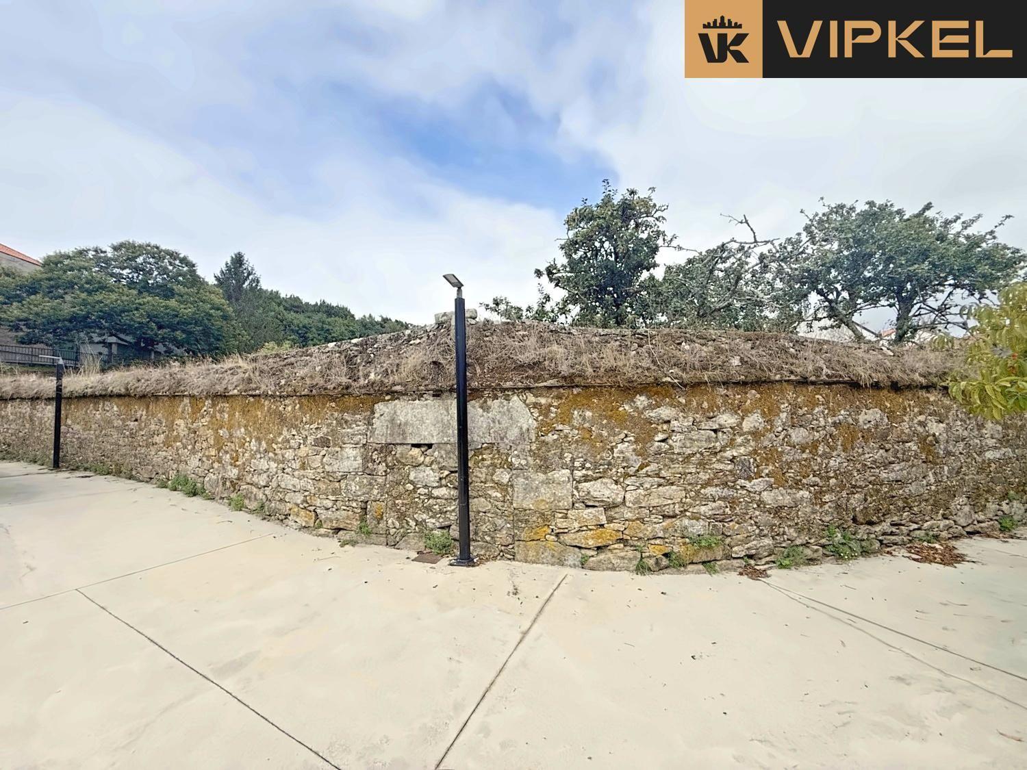 Plot for Sale in Corcubión