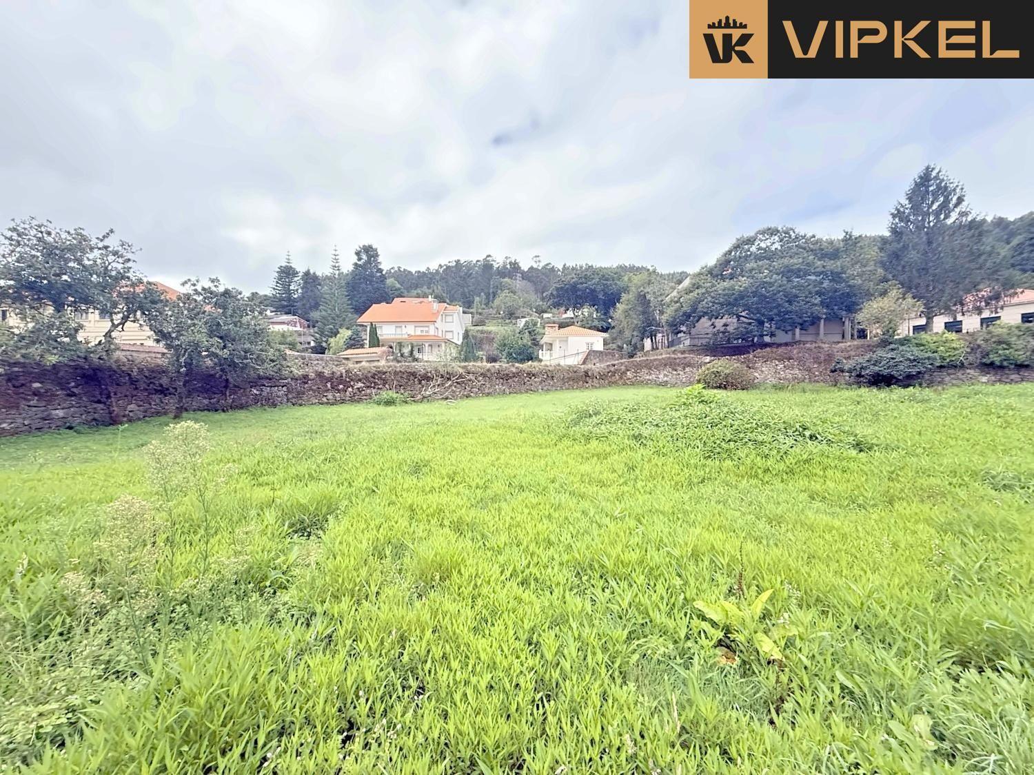 Plot for Sale in Corcubión