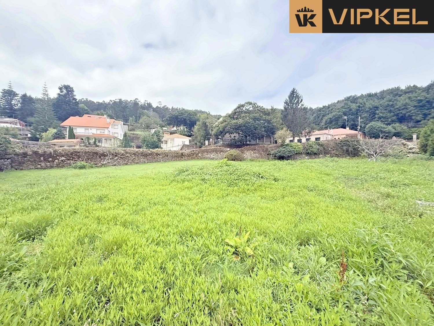 Plot for Sale in Corcubión