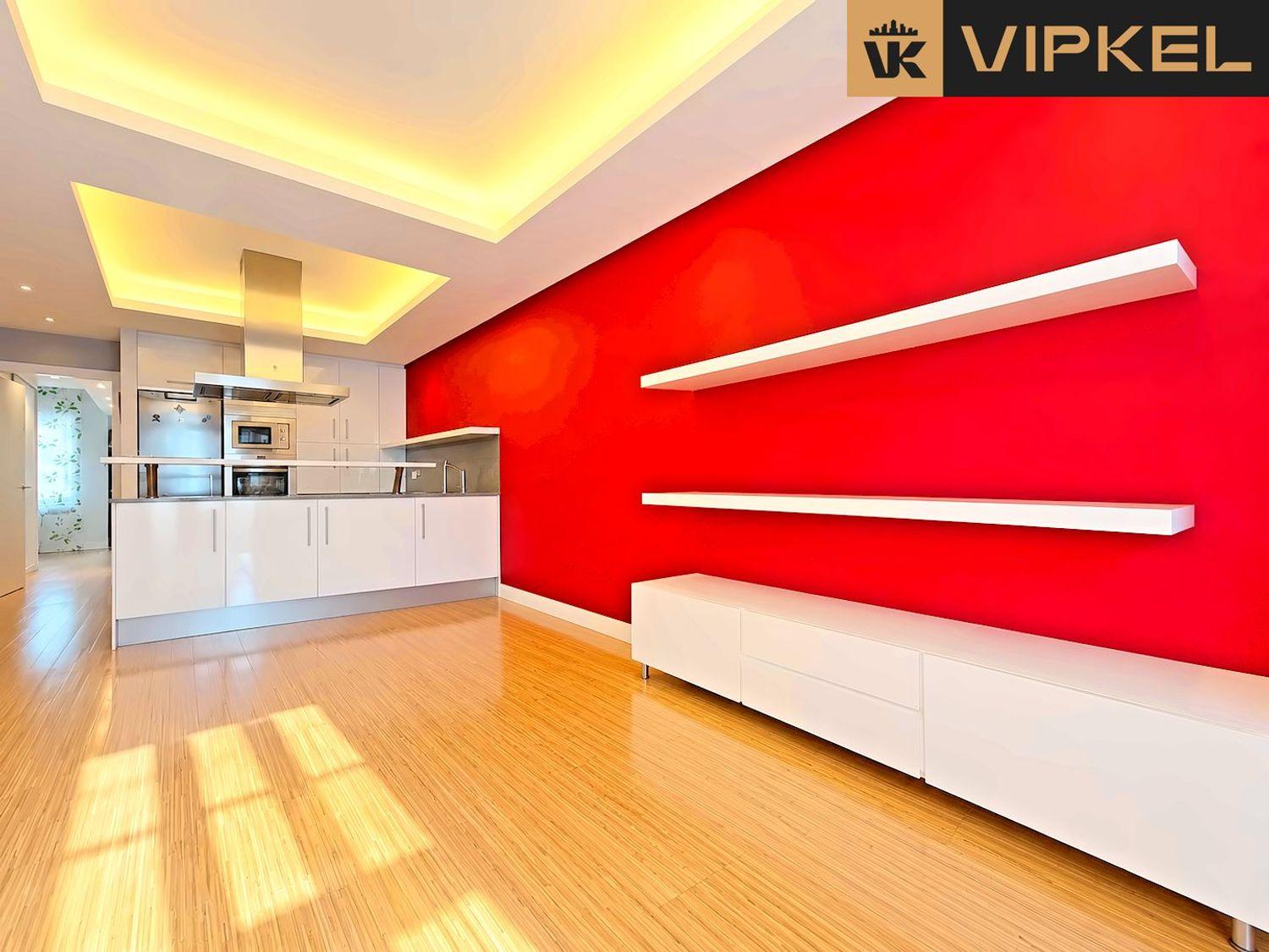 Flat for Sale in La Coruña