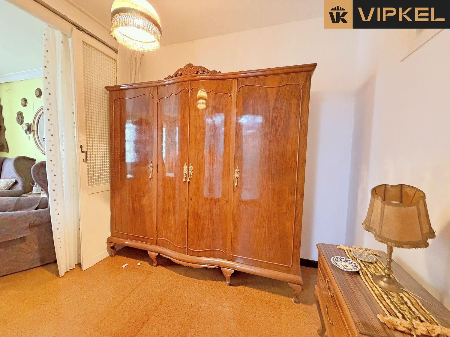 Building for Sale in Ferrol