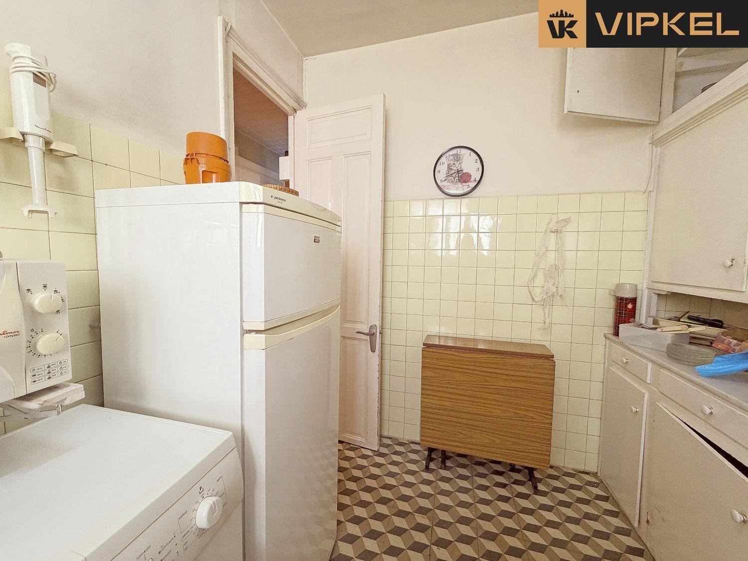 Building for Sale in Ferrol