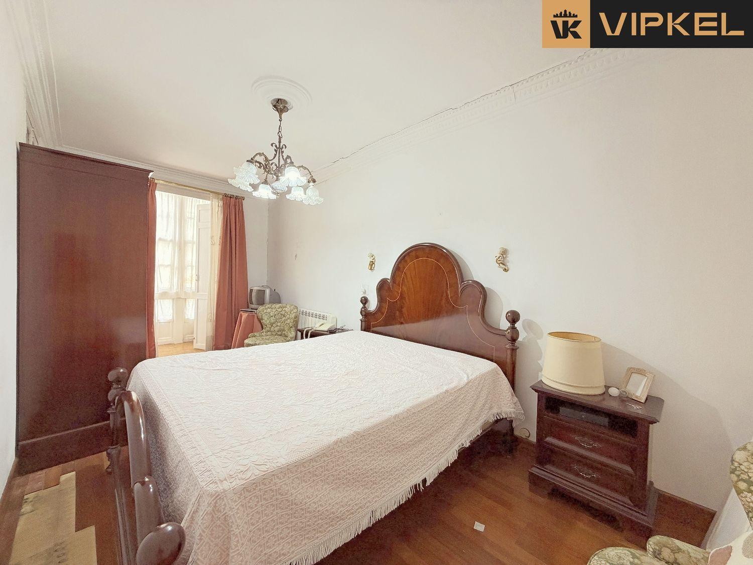 Building for Sale in Ferrol