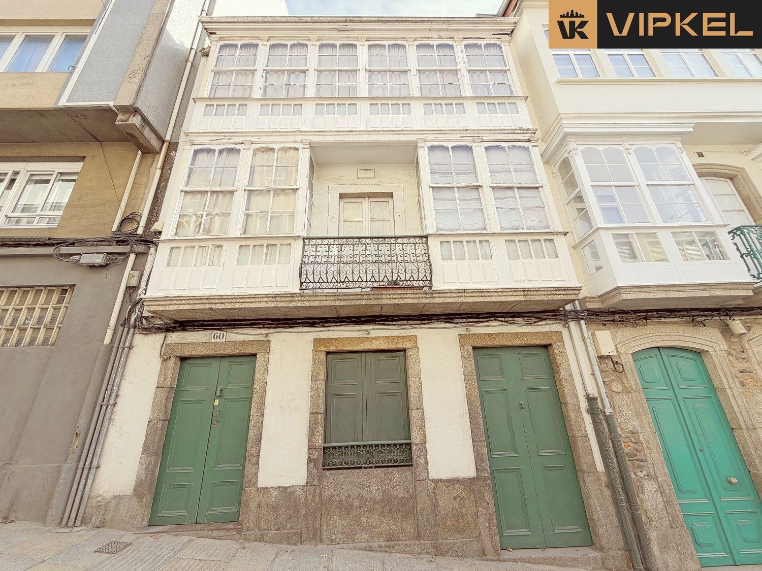 Building for Sale in Ferrol