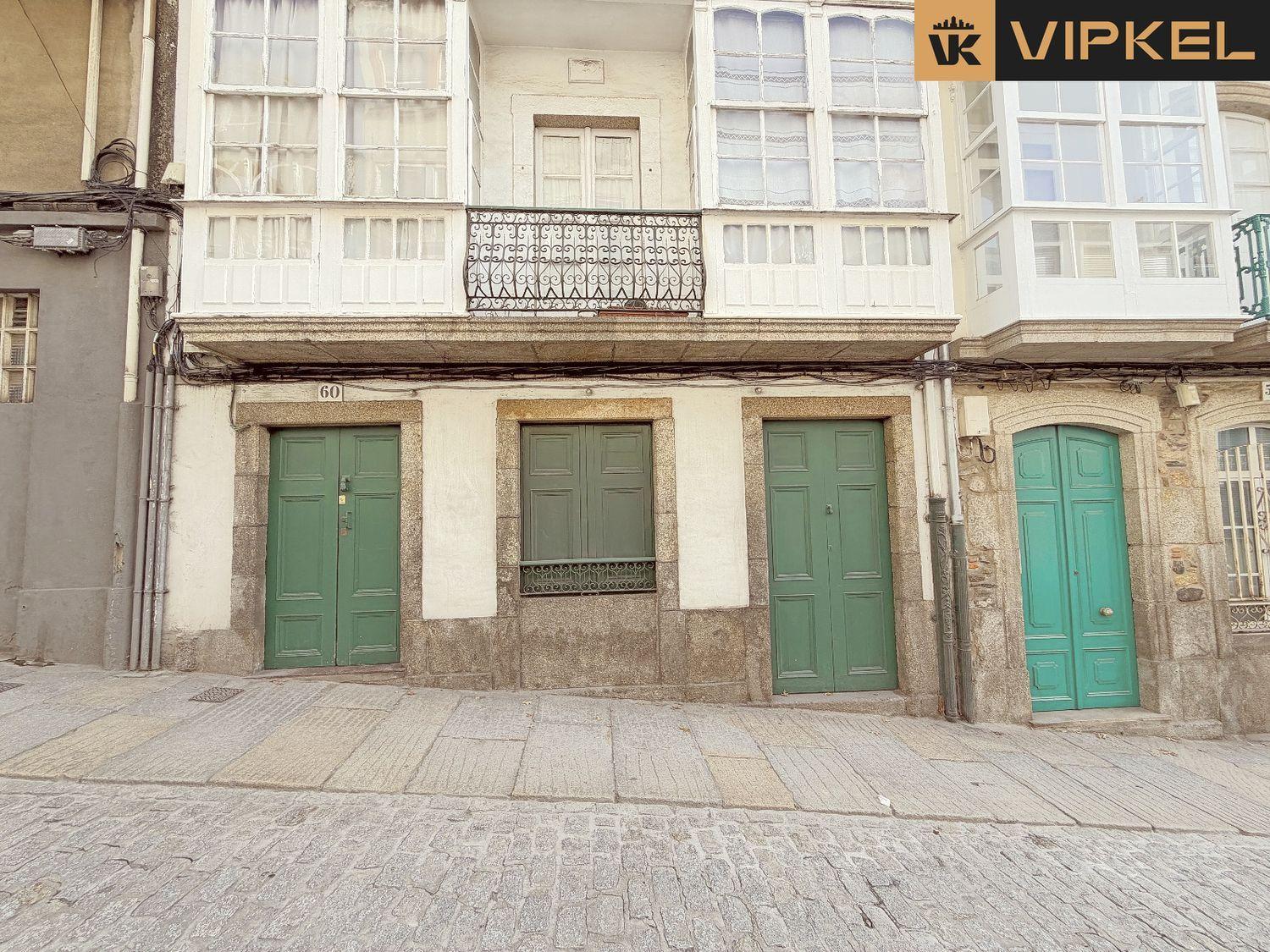 Building for Sale in Ferrol