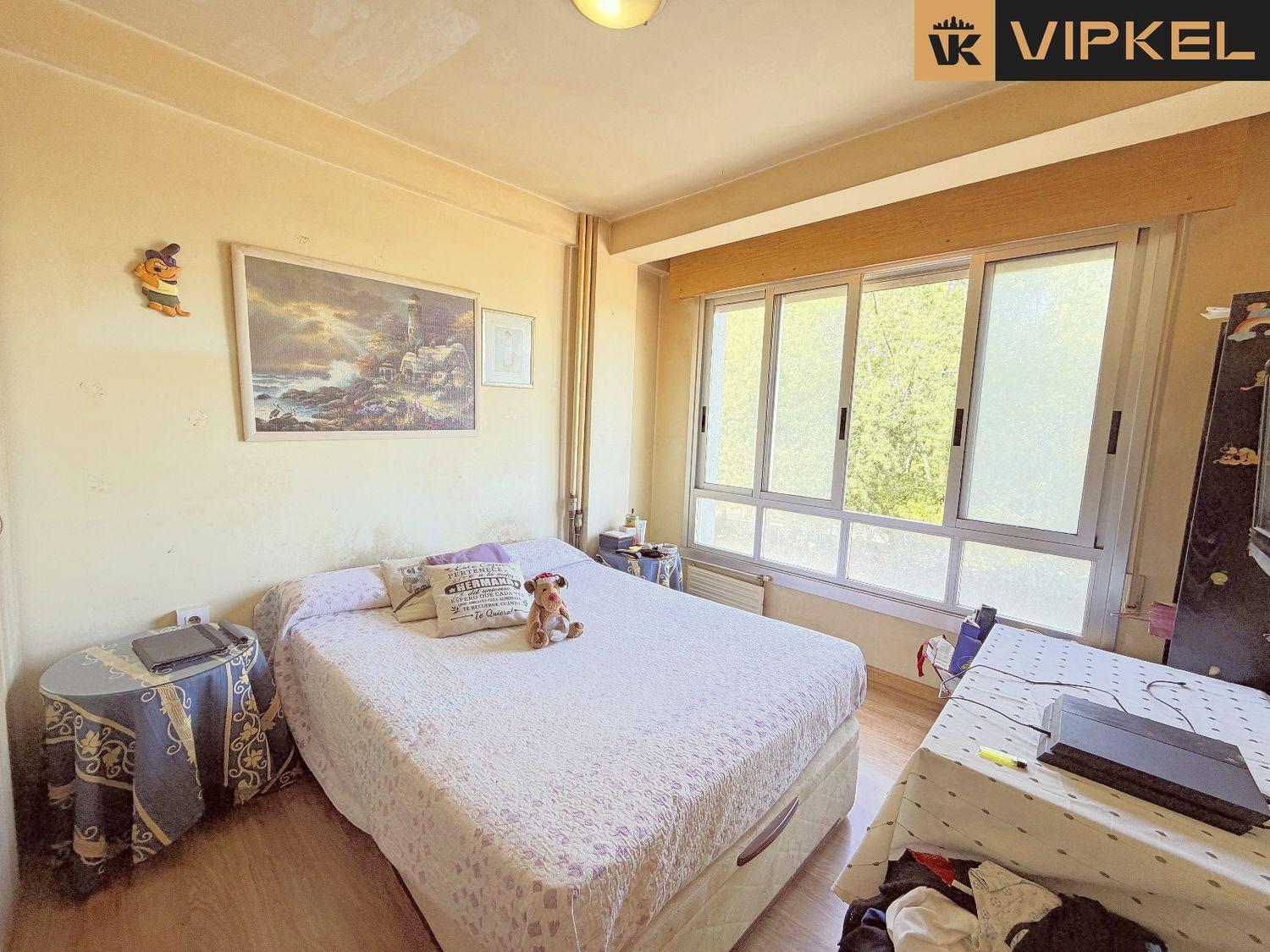 Flat for Sale in Ferrol