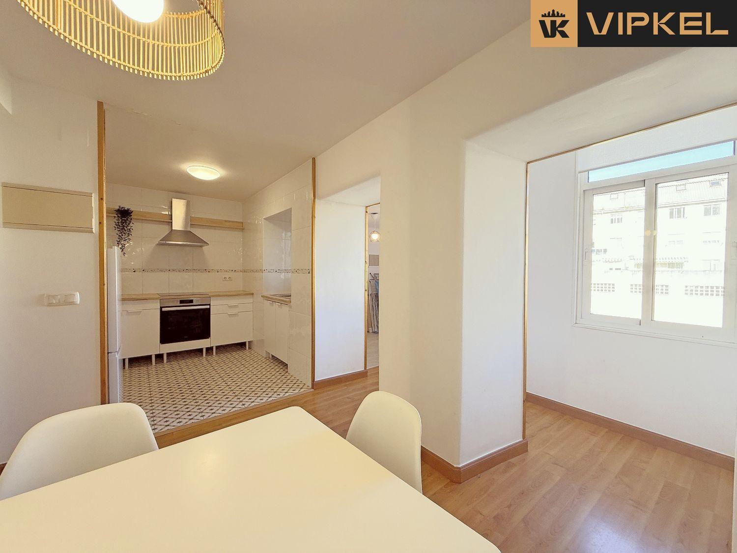 Flat for Sale in Ferrol