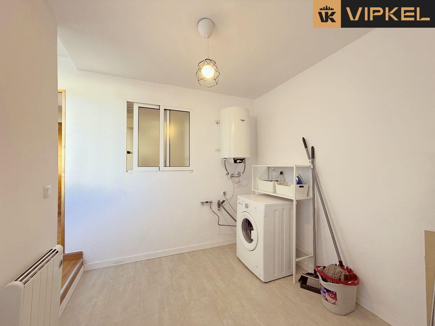 Flat for Sale in Ferrol