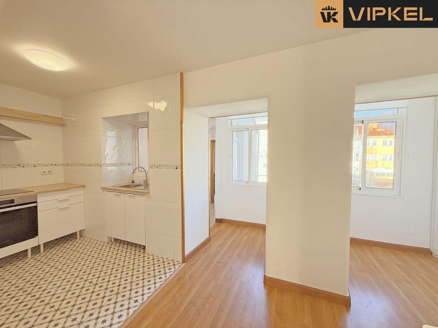 Flat for Sale in Ferrol
