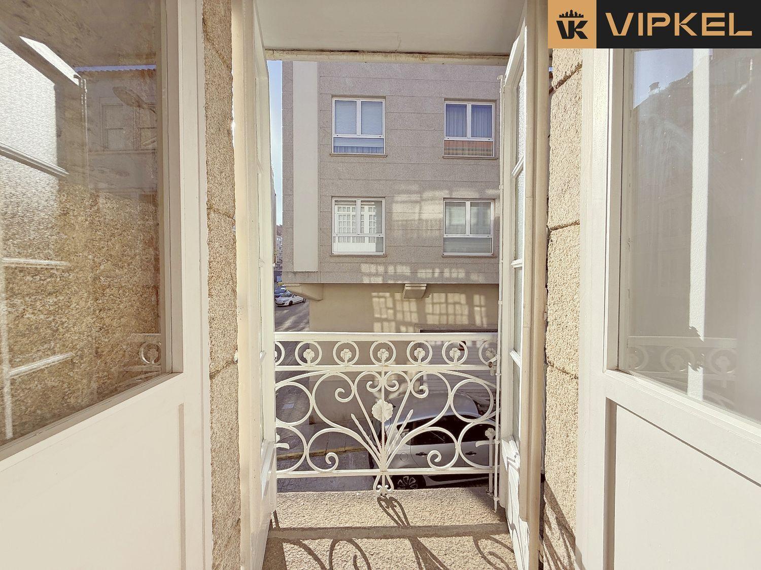 Flat for Sale in Ferrol