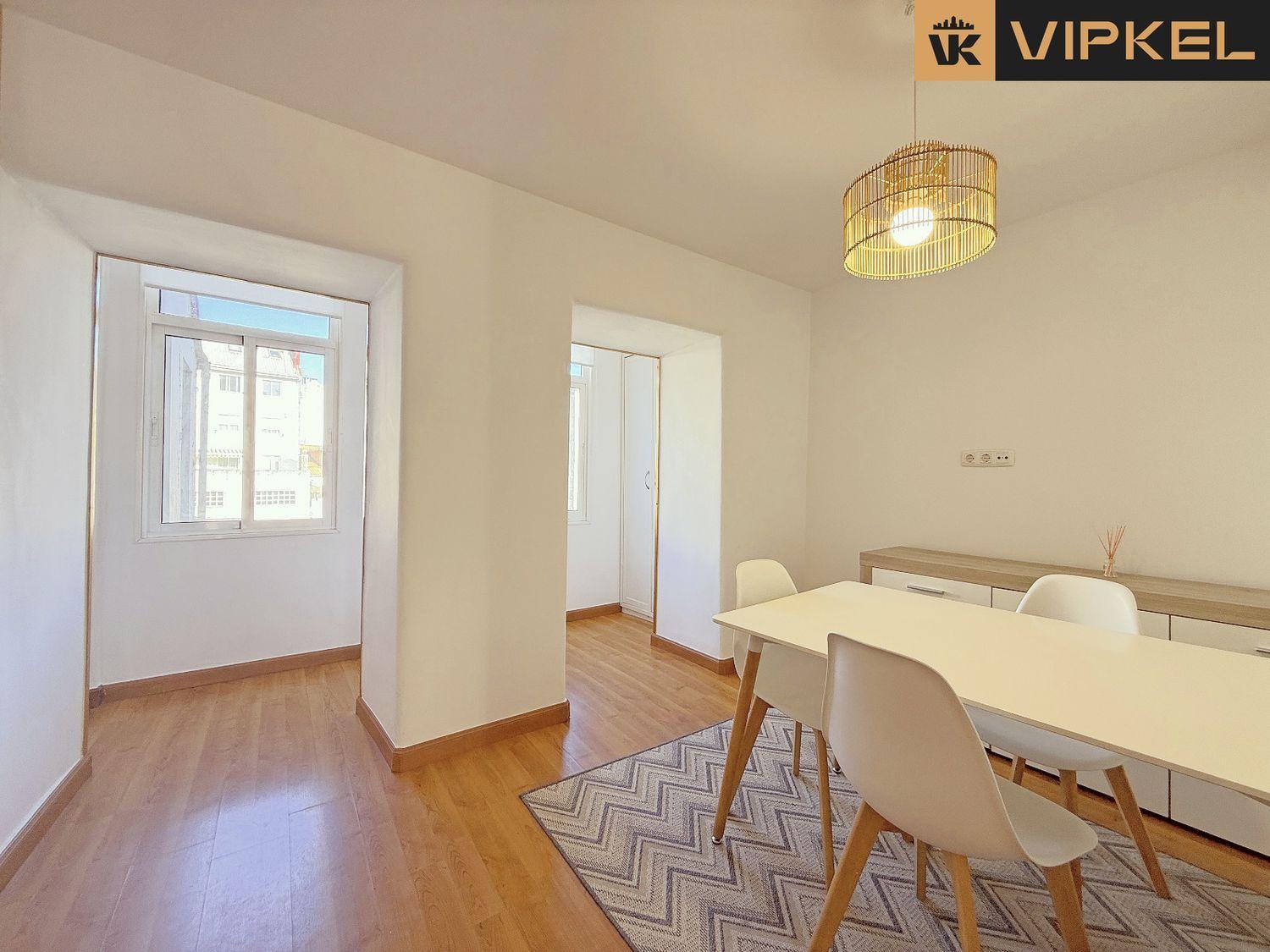 Flat for Sale in Ferrol