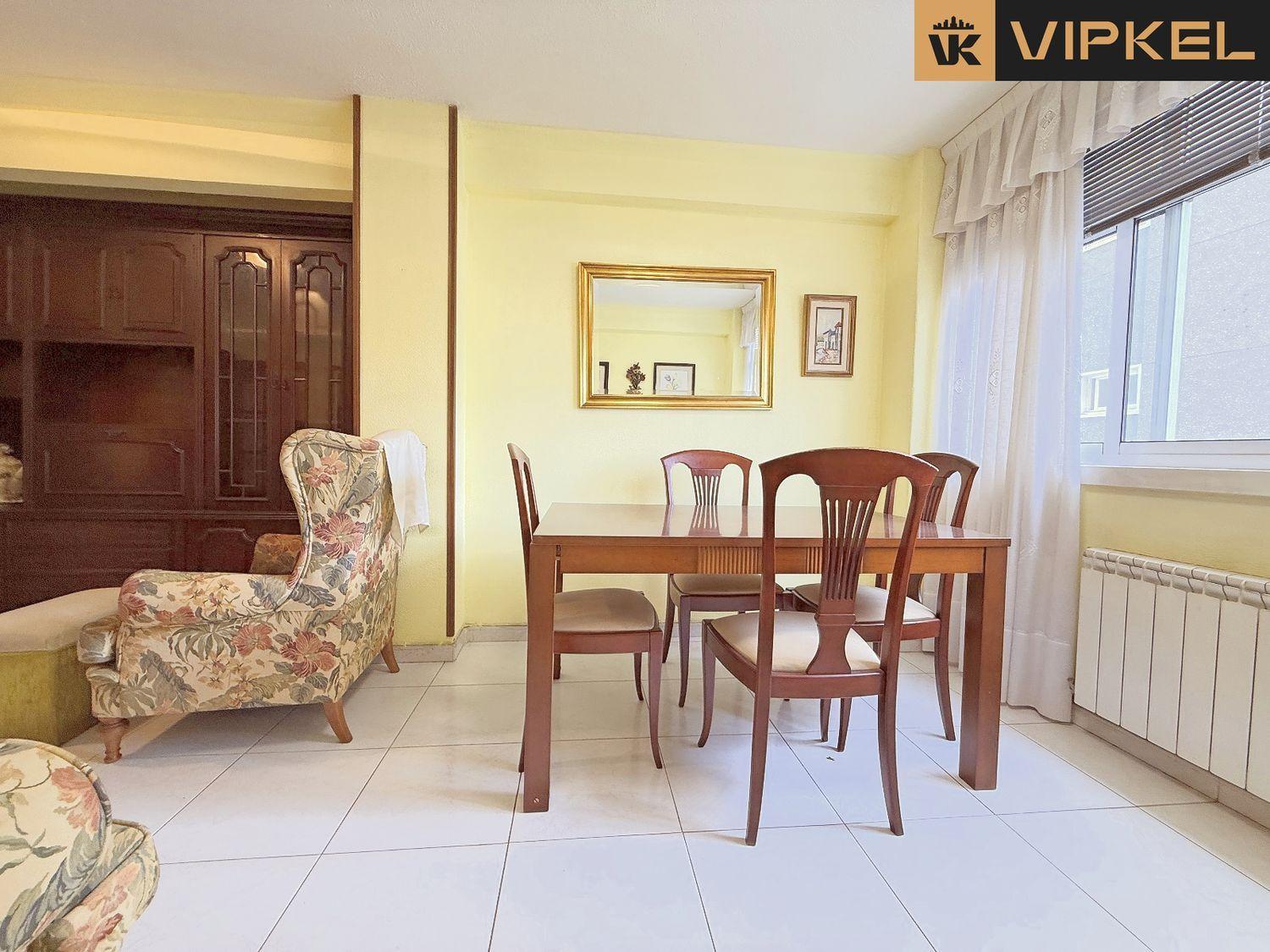 Flat for Sale in La Coruña