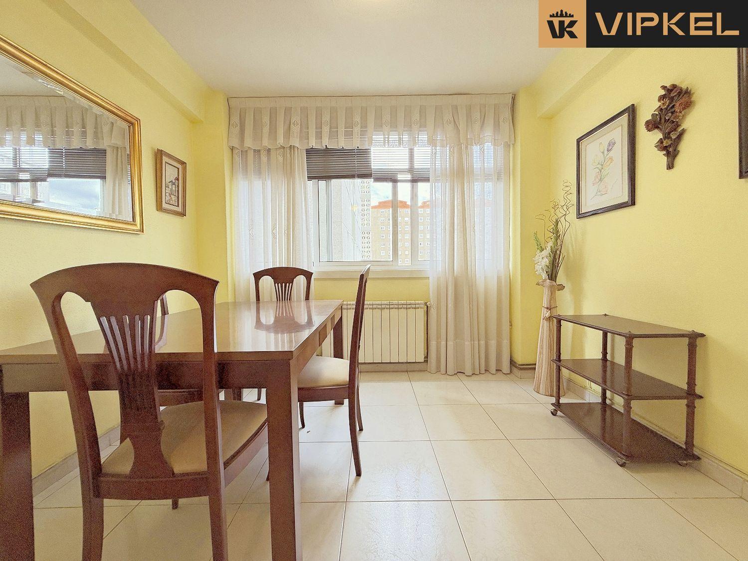 Flat for Sale in La Coruña
