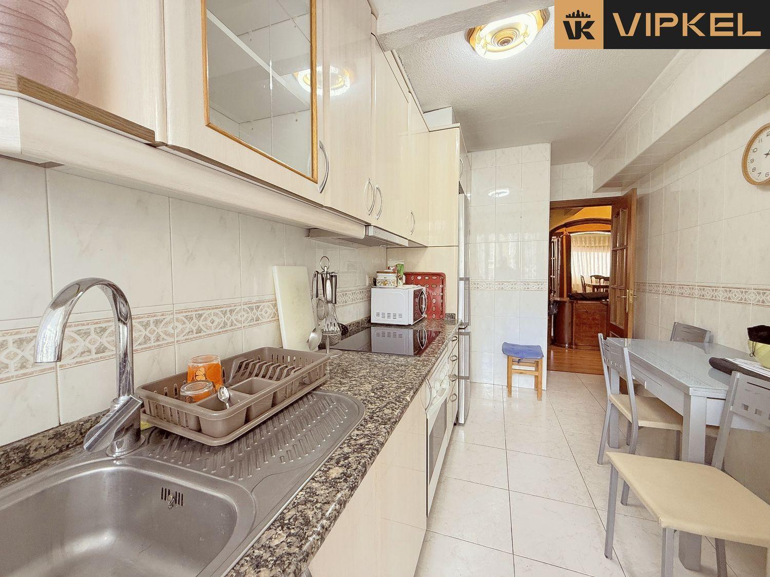 Flat for Sale in La Coruña