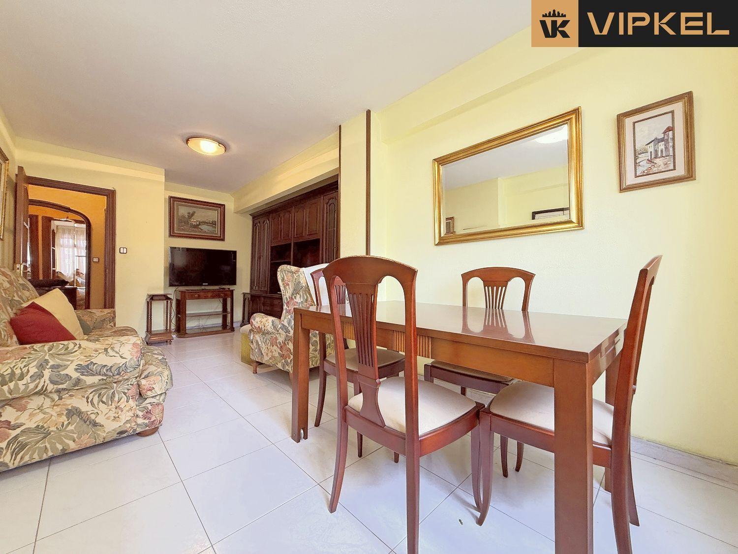 Flat for Sale in La Coruña
