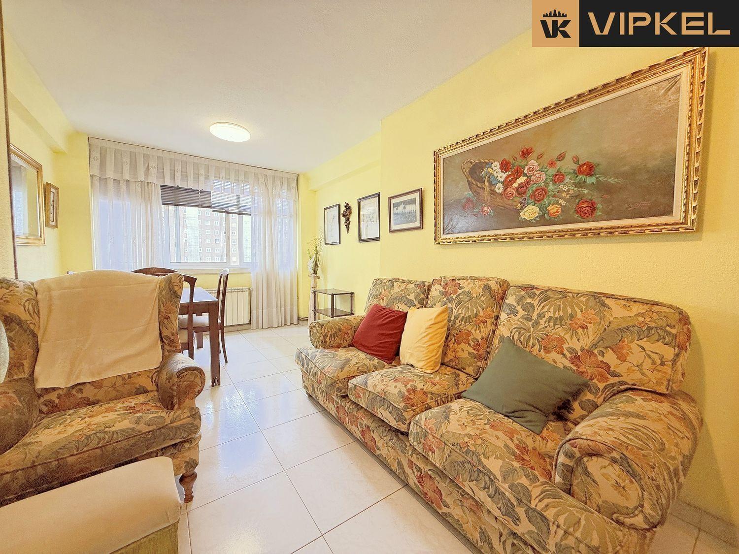 Flat for Sale in La Coruña