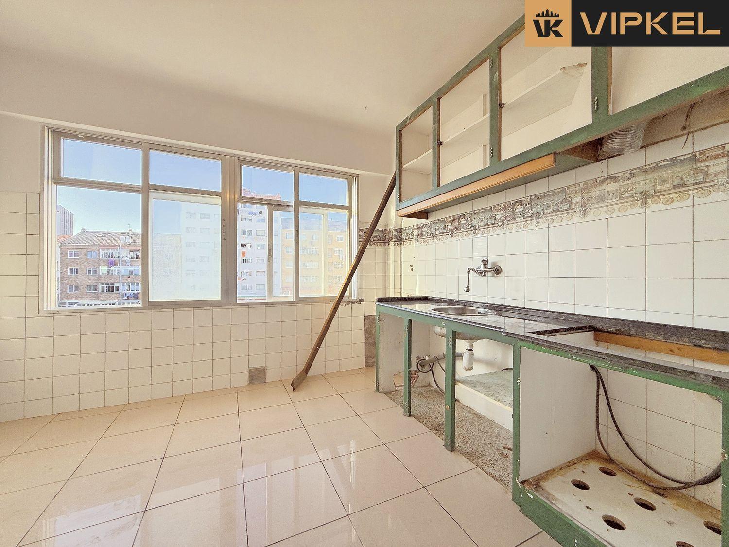 Flat for Sale in Ferrol