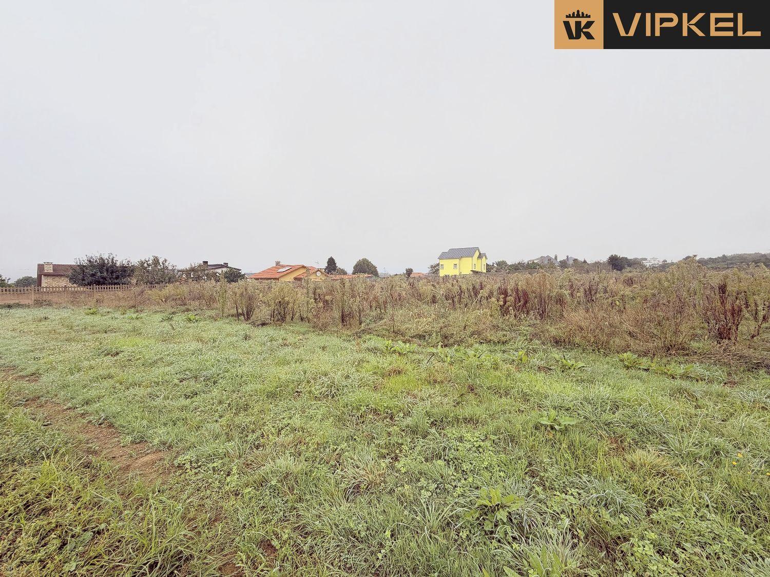 Plot for Sale in Narón