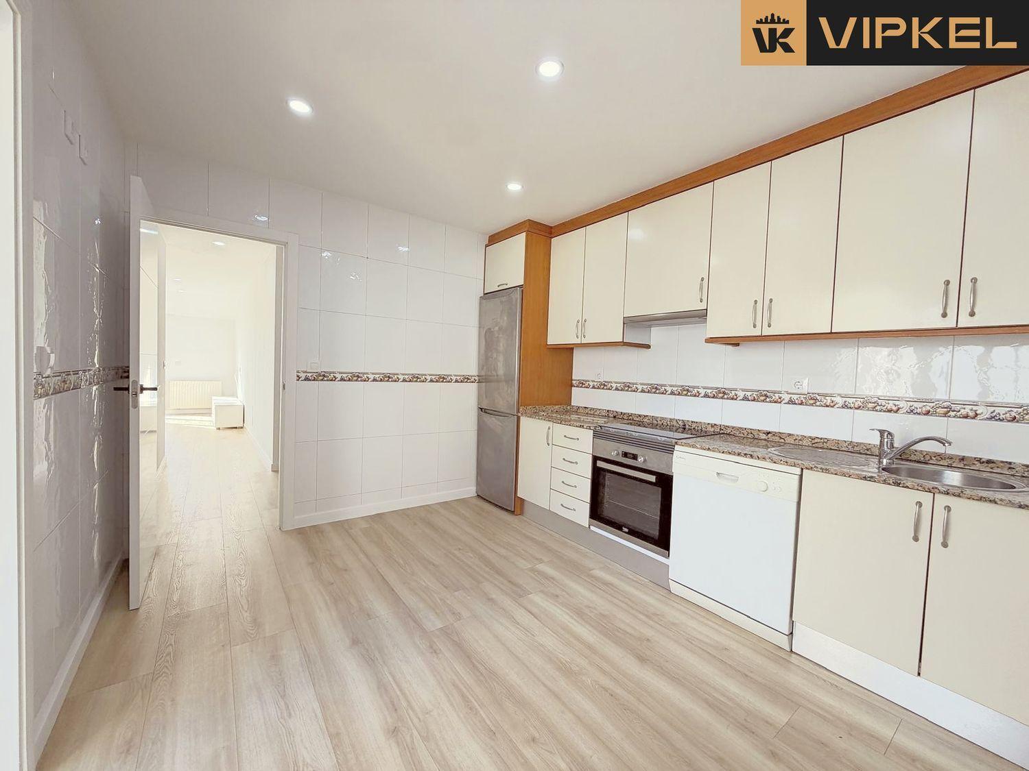 Penthouse for Rent in Arteixo