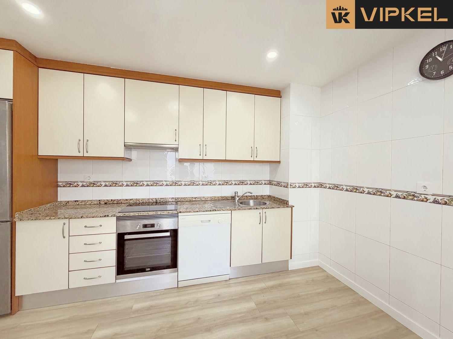 Penthouse for Rent in Arteixo
