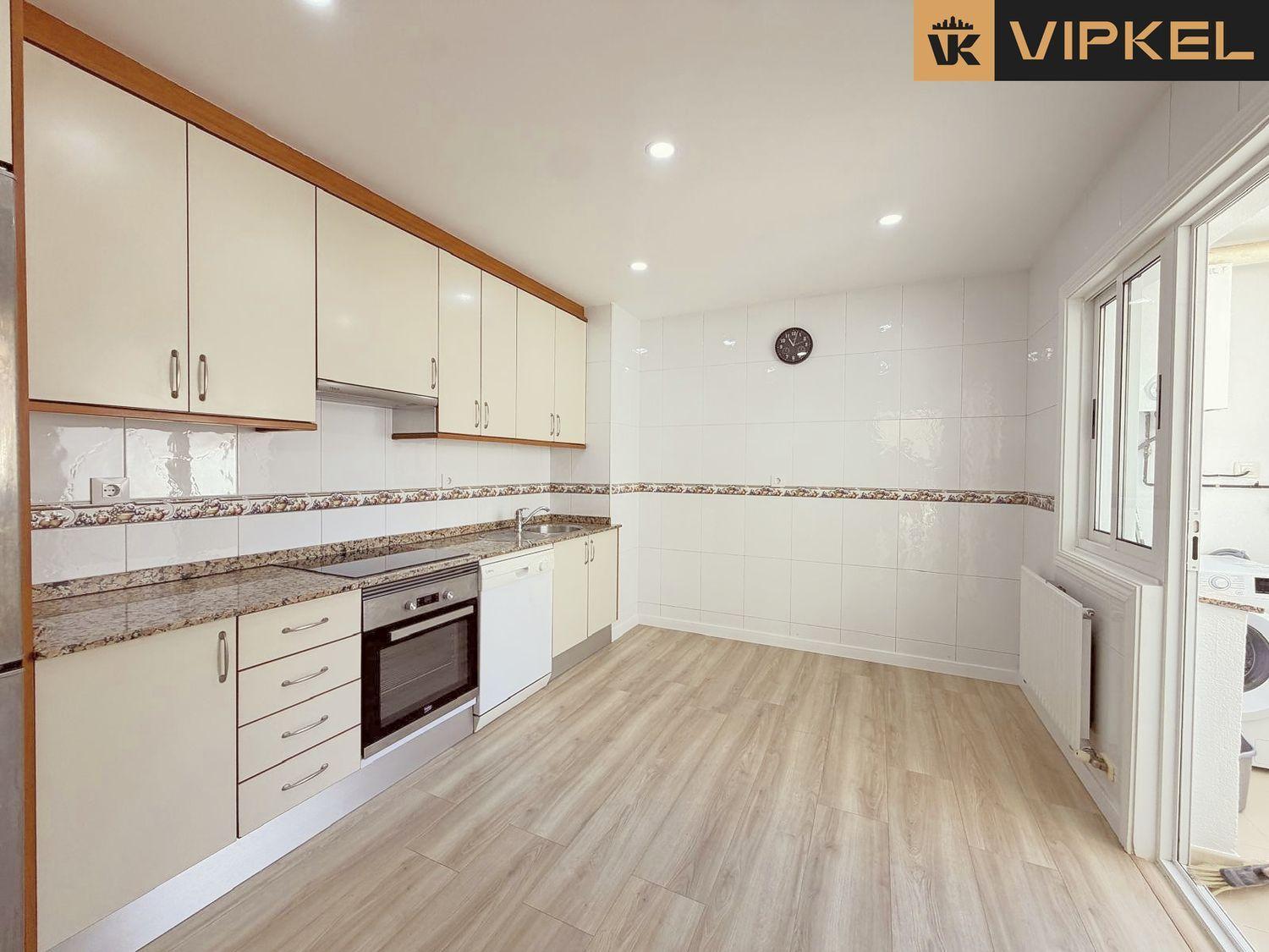 Penthouse for Rent in Arteixo