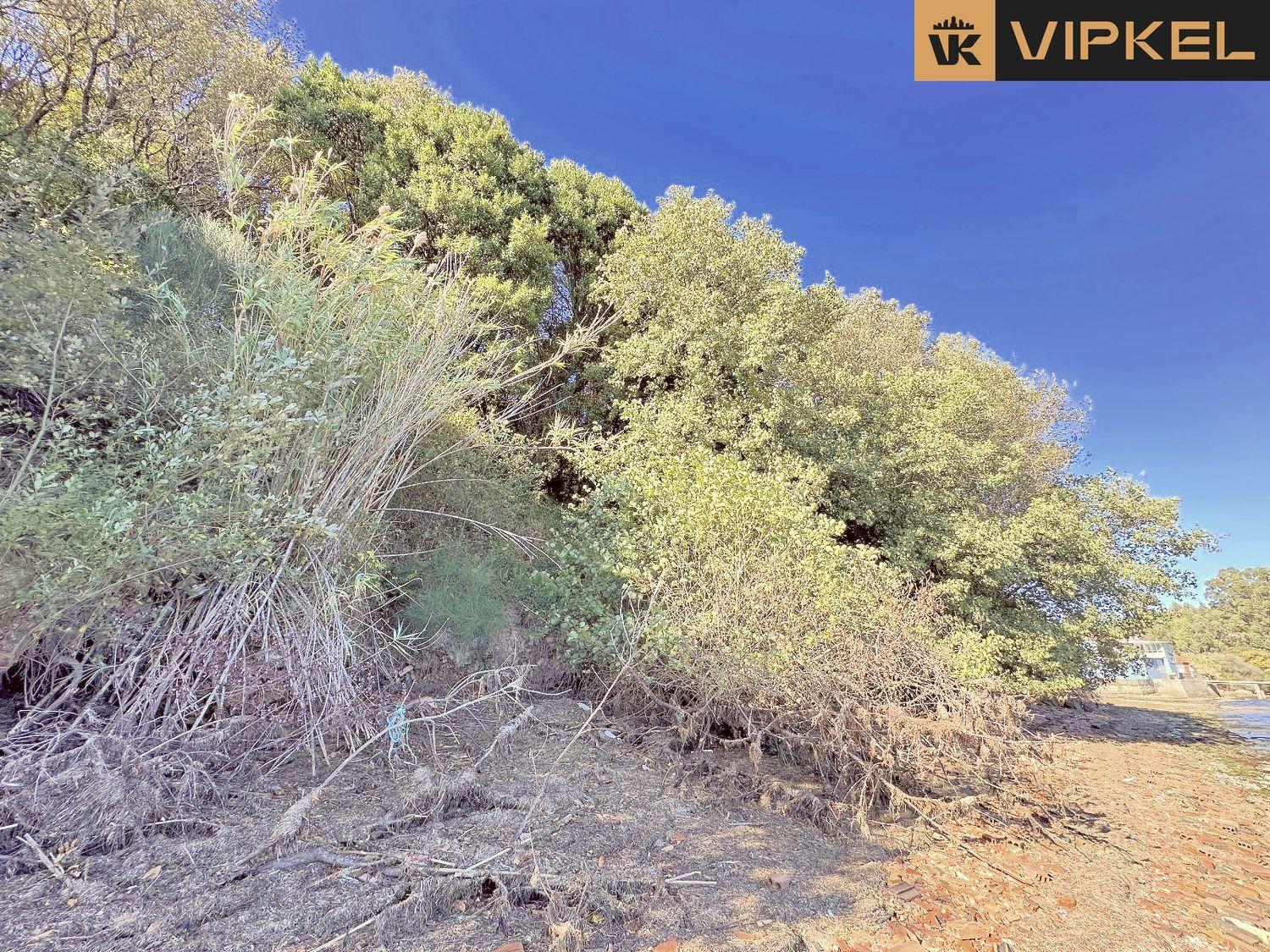 Building Site for Sale in Boiro