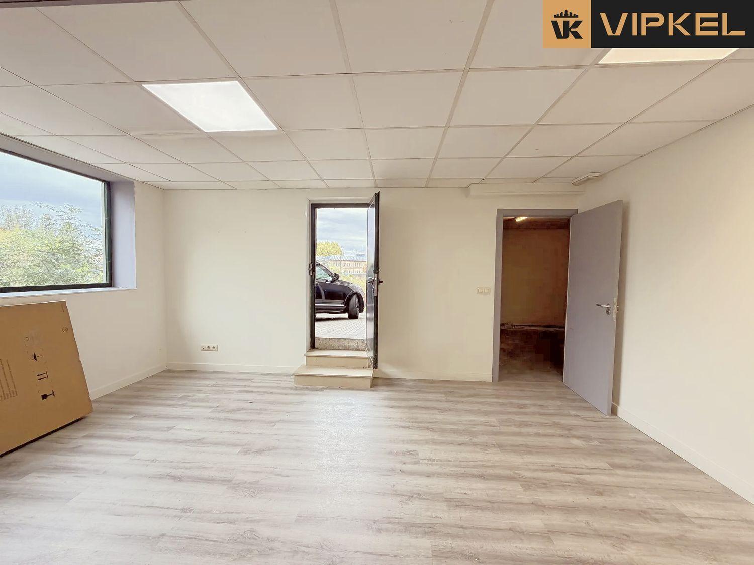 Premise for Rent in La Coruña