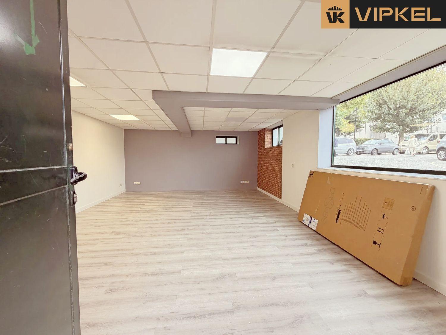 Premise for Rent in La Coruña
