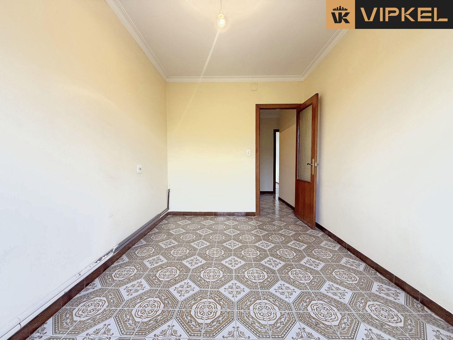 Flat for Sale in Fene