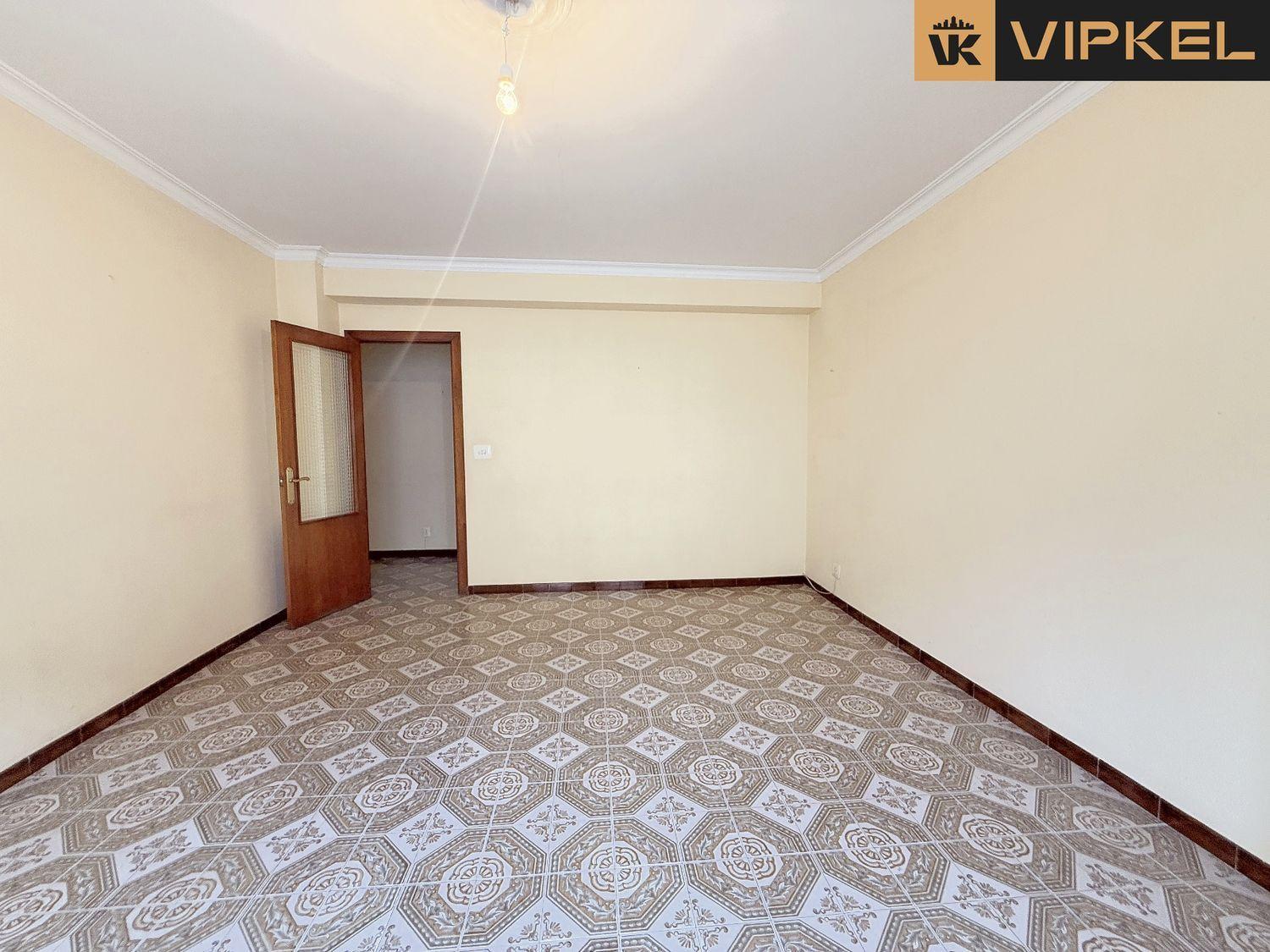 Flat for Sale in Fene