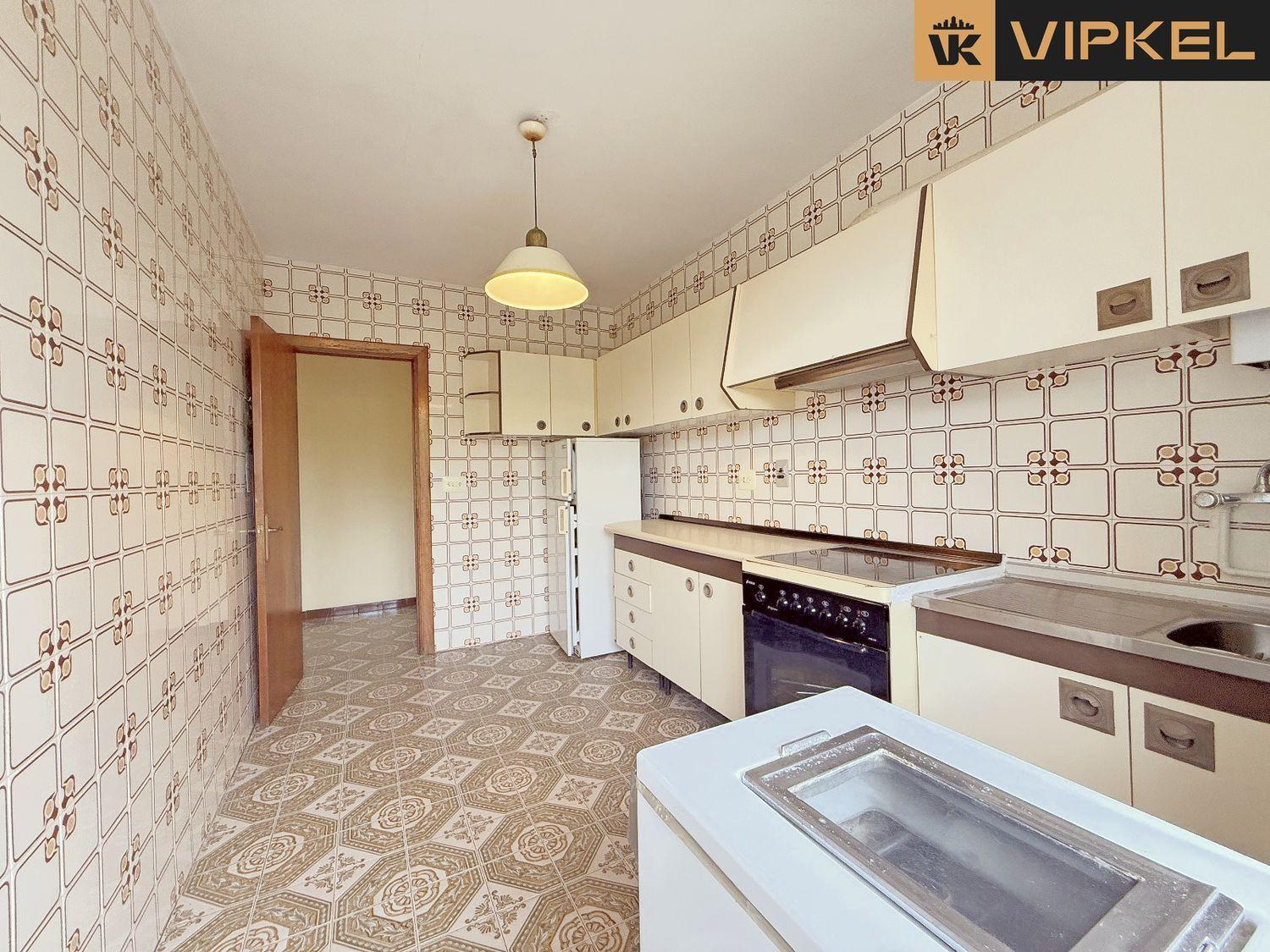 Flat for Sale in Fene