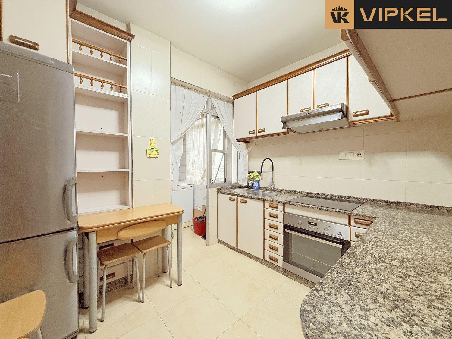Flat for Sale in Ferrol