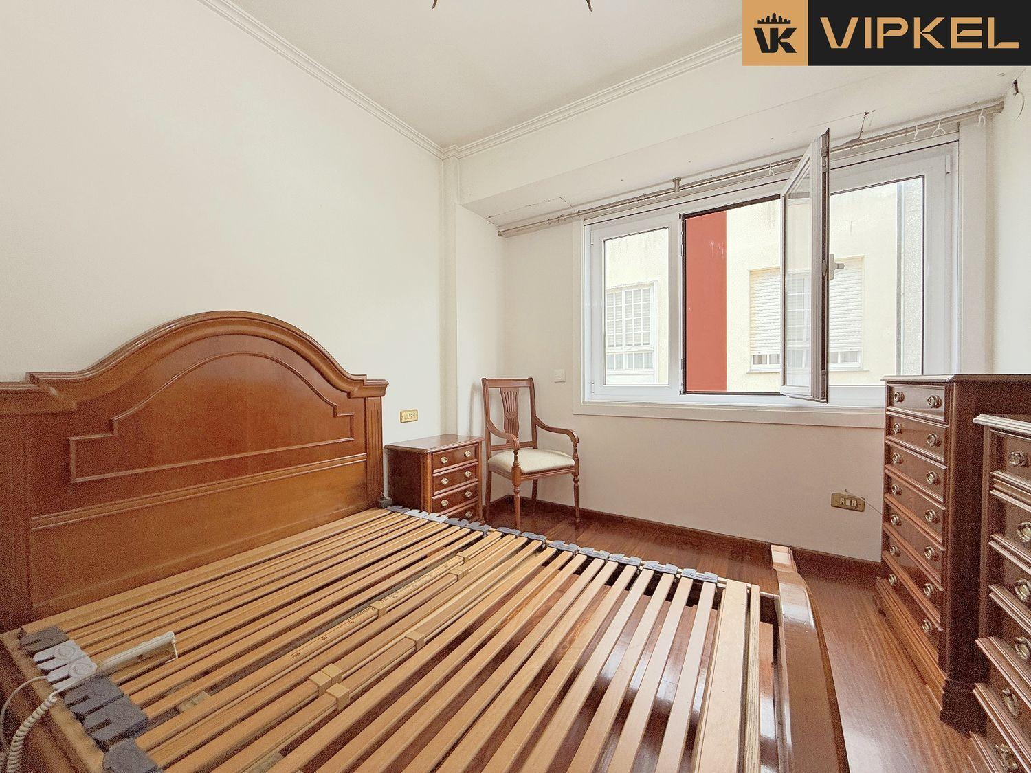 Flat for Sale in Ferrol
