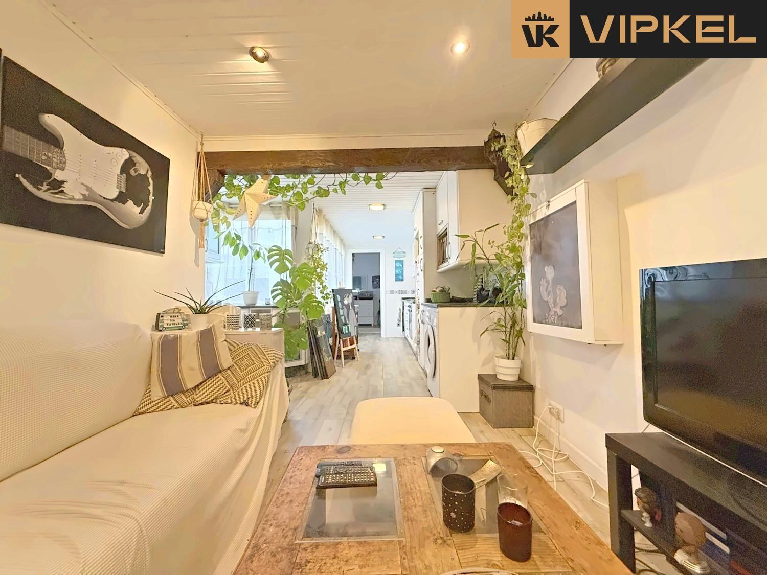 Flat for Sale in La Coruña