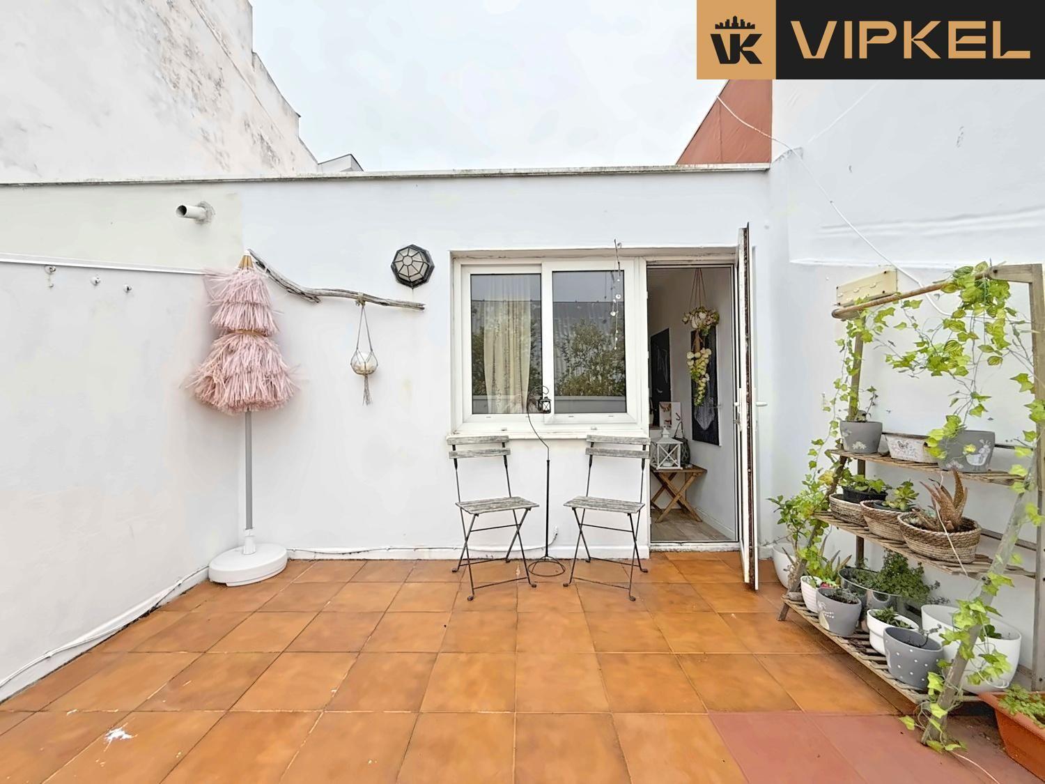 Flat for Sale in La Coruña