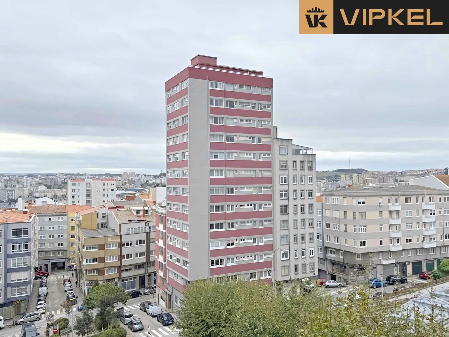 Flat for Sale in La Coruña