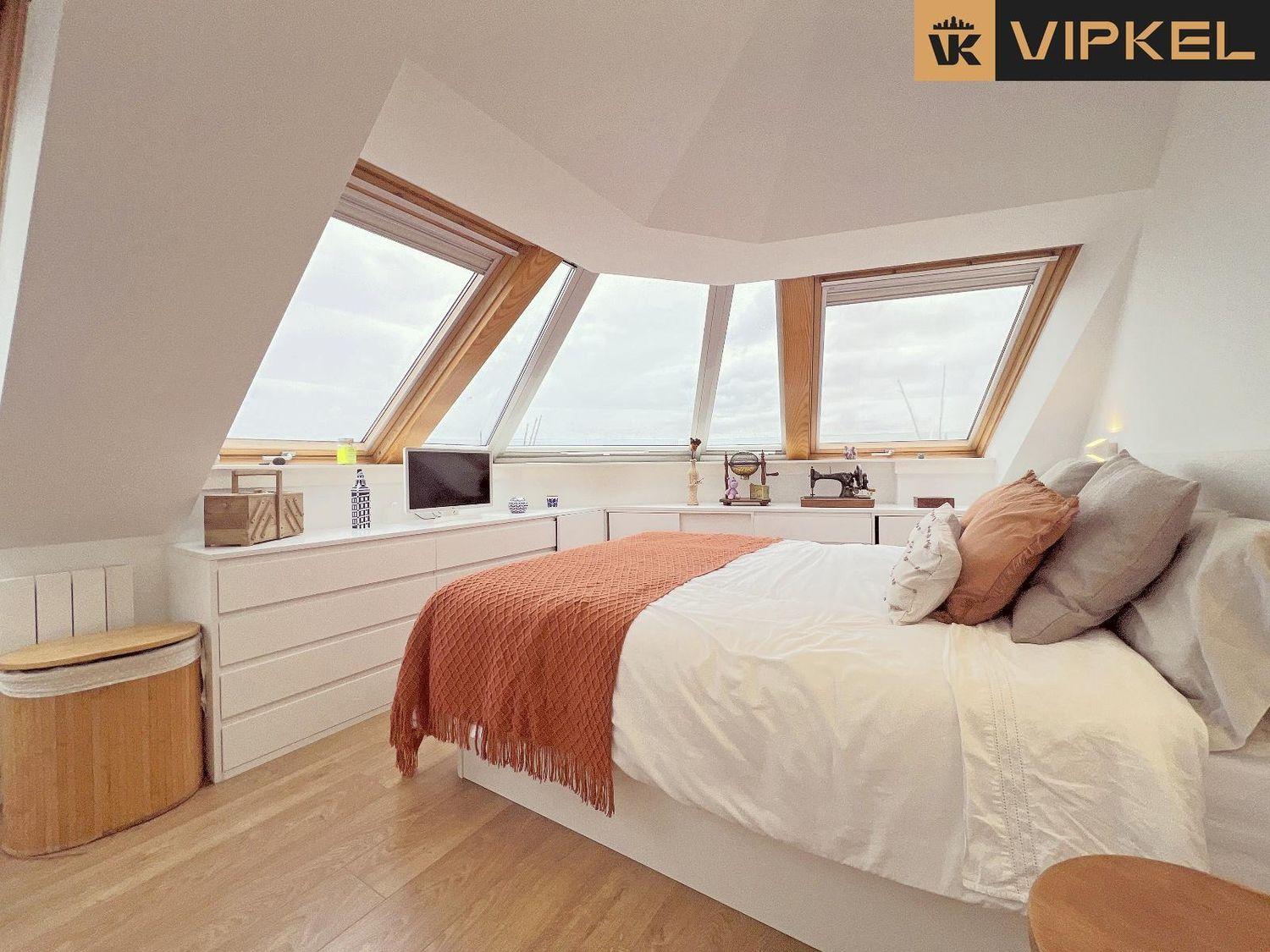 Penthouse for Sale in La Coruña