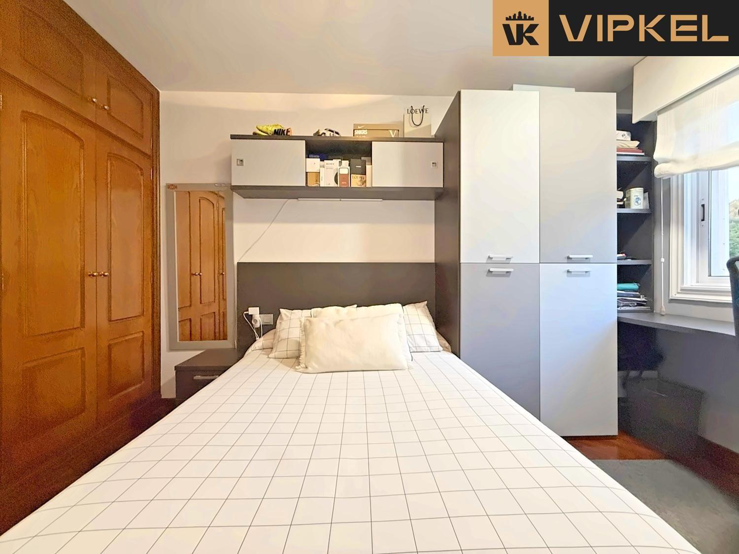 Flat for Sale in Arteixo