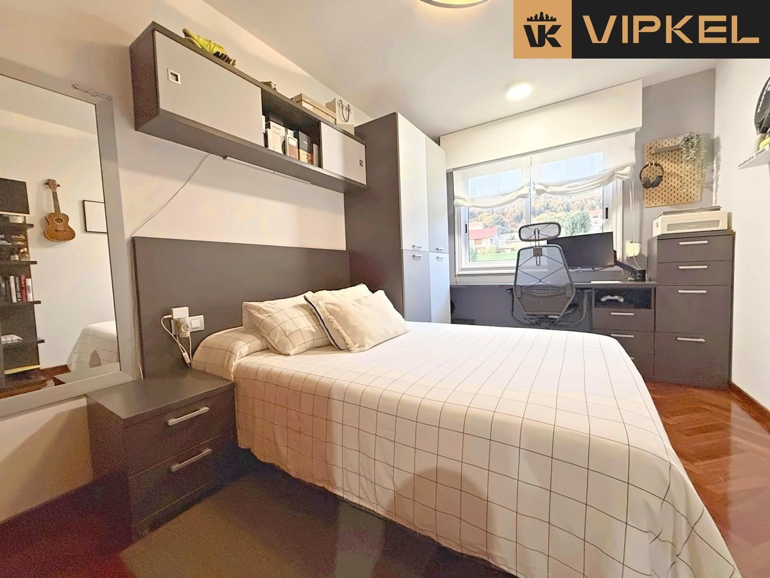 Flat for Sale in Arteixo
